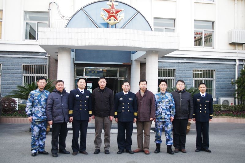 孔凡邨副校长一行慰问共建部队