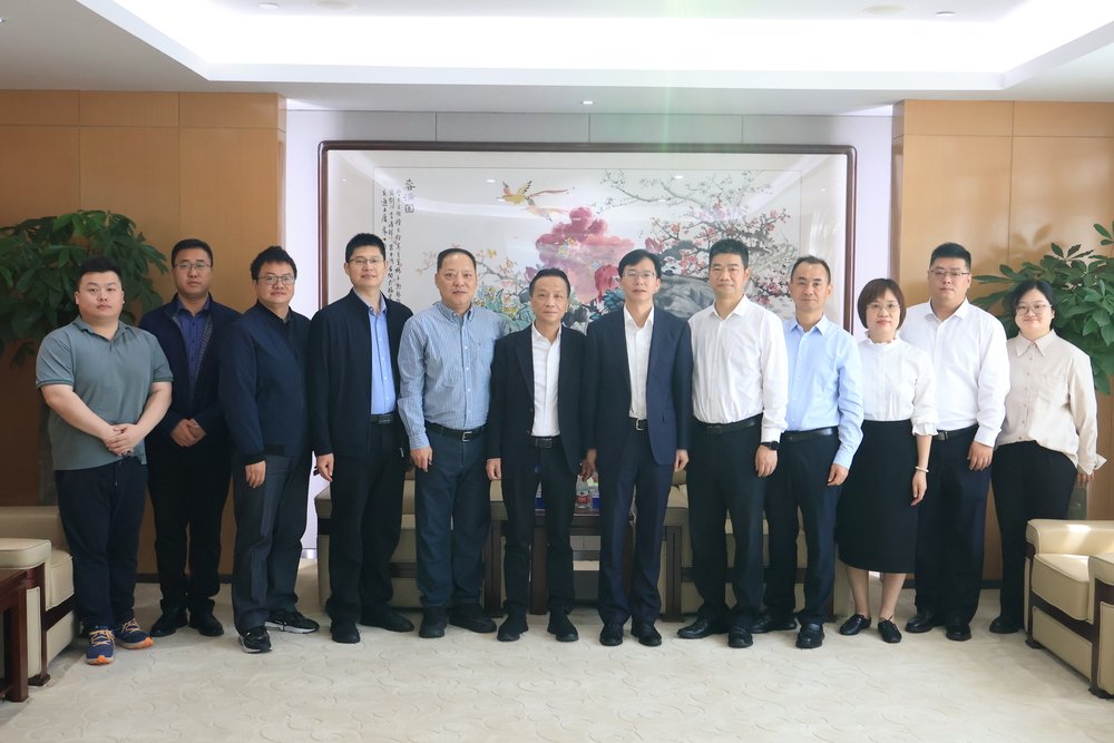 严伟副校长一行赴福州港务集团走访调研
