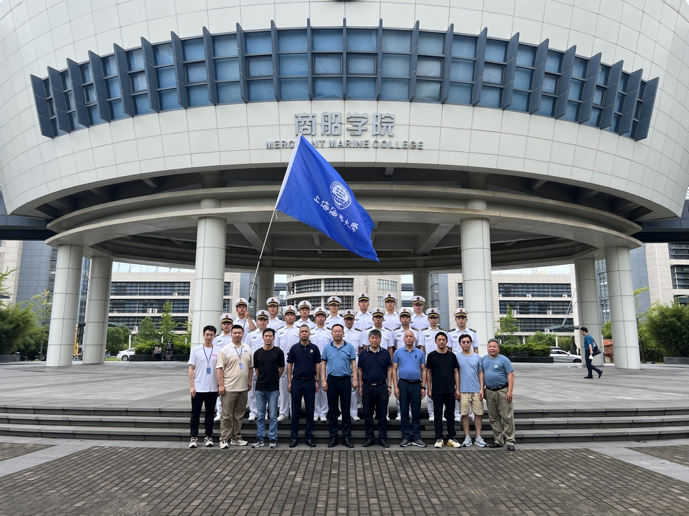 参赛队员和指导老师