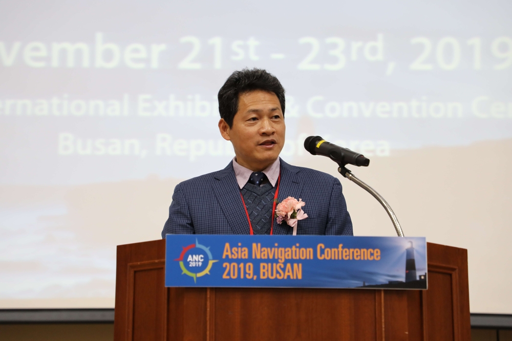 卓永强教授发言