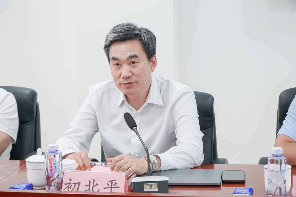 初北平校长讲话