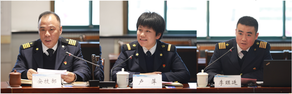 校友代表汇报成长感悟