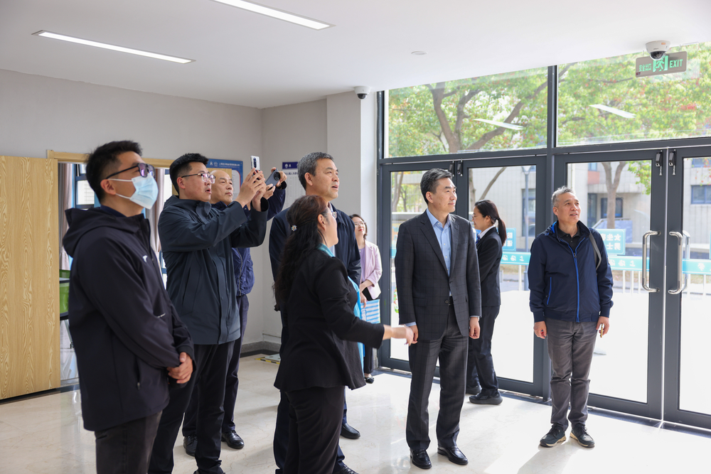 参观学生公寓38-39号楼