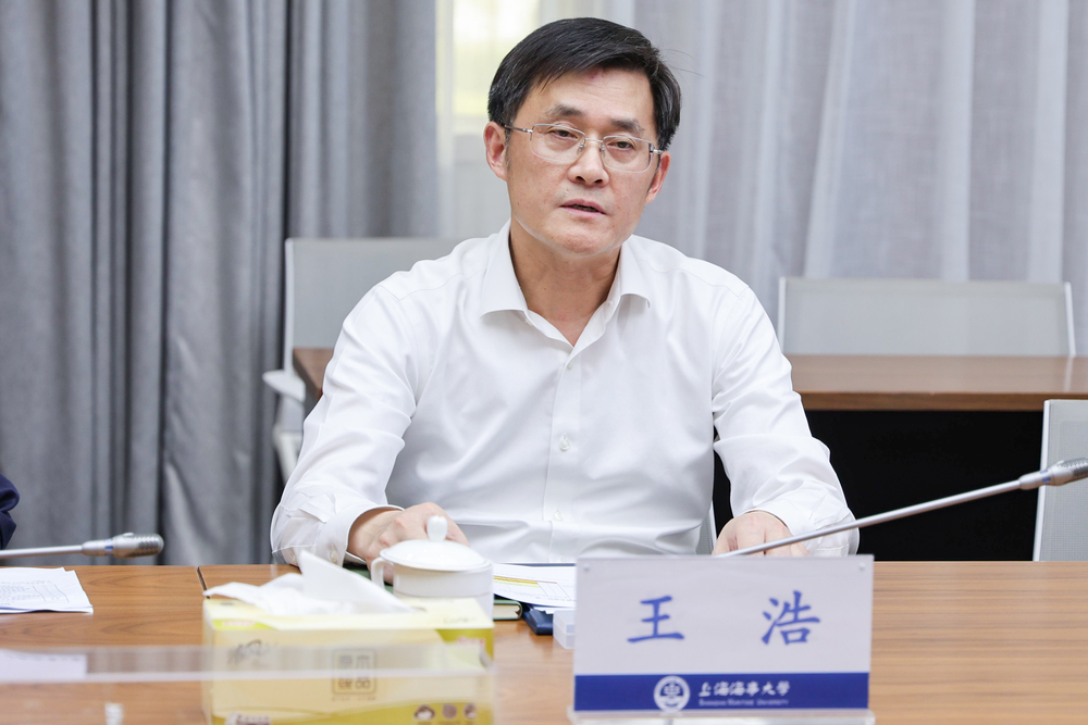 上海市教育委员会副主任王浩