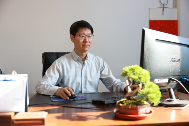 吴华锋工作照