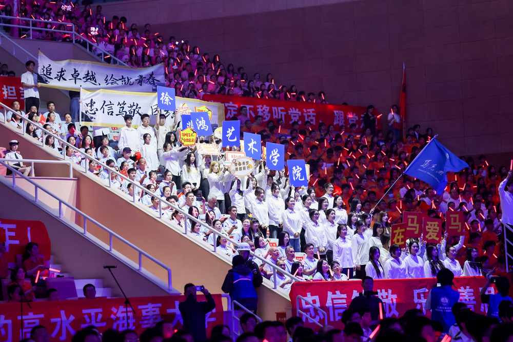 马克思主义学院党委和徐悲鸿艺术学院党委《唱支山歌给党听》
